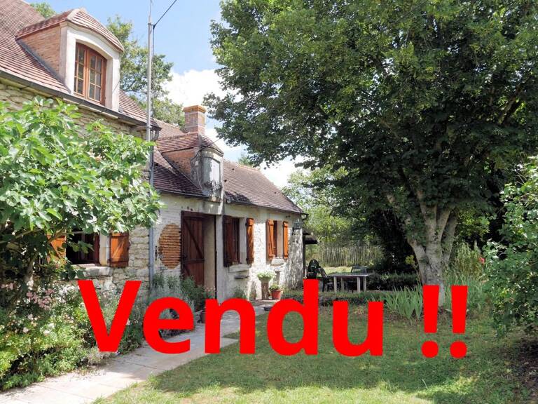 A vendre dans le Cher une ferme, grange et terrain de 1986m² — photo 1