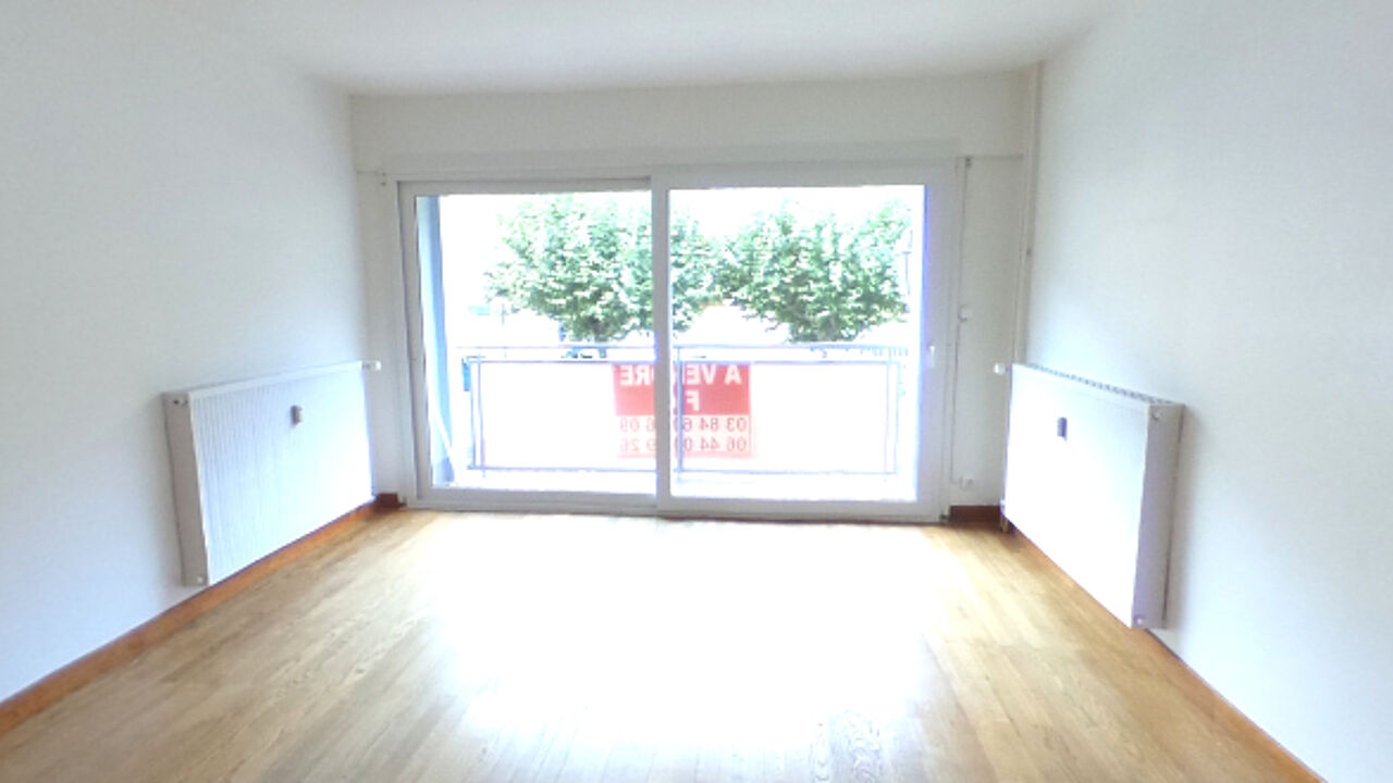 appartement 5 pièces 93 m2 à vendre à Hauts de Bienne (39400)