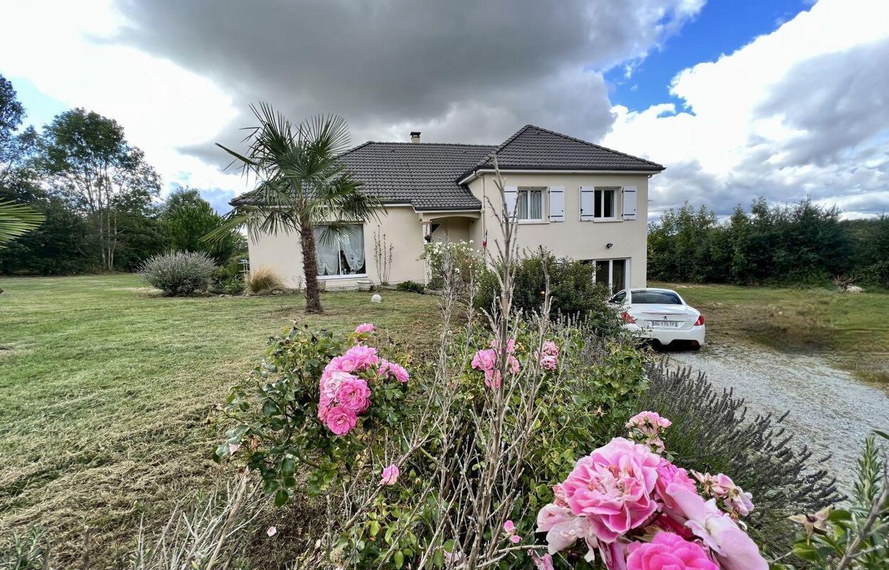 maison 7 pièces 160 m2 à vendre à Boussac (23600)