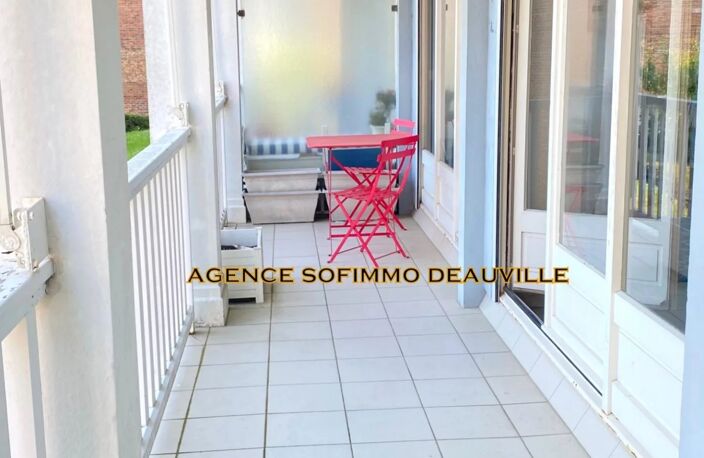 APPARTEMENT 2P AVEC BALCON VUE MER — photo 2