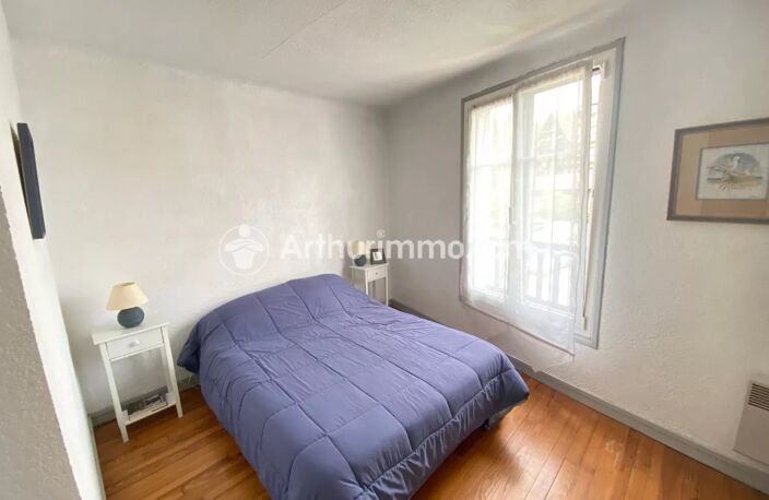 APPARTEMENT 2 PIÈCES À DEUX PAS DU CENTRE-VILLE — photo 2