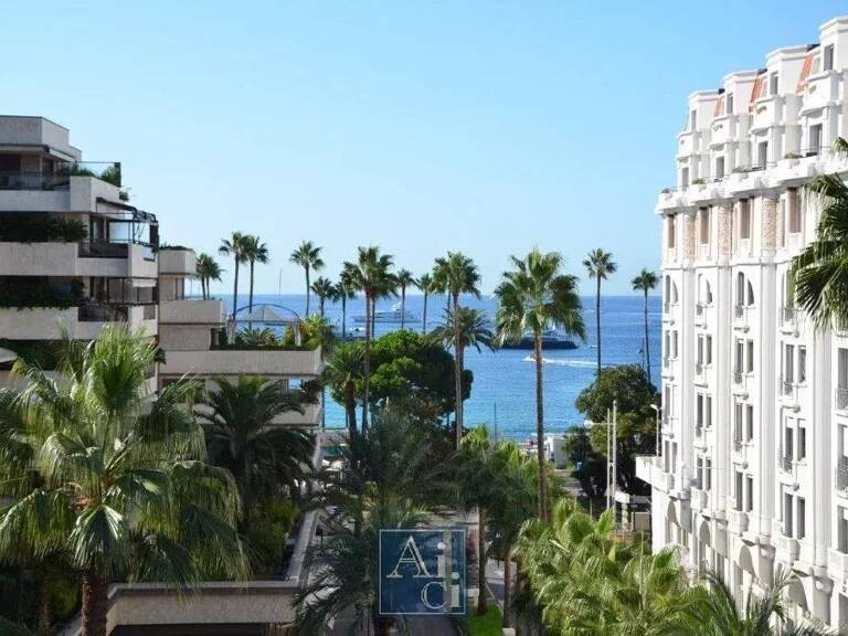 Cannes Gray d'Albion - Belle terrasse Vue Mer — photo 1