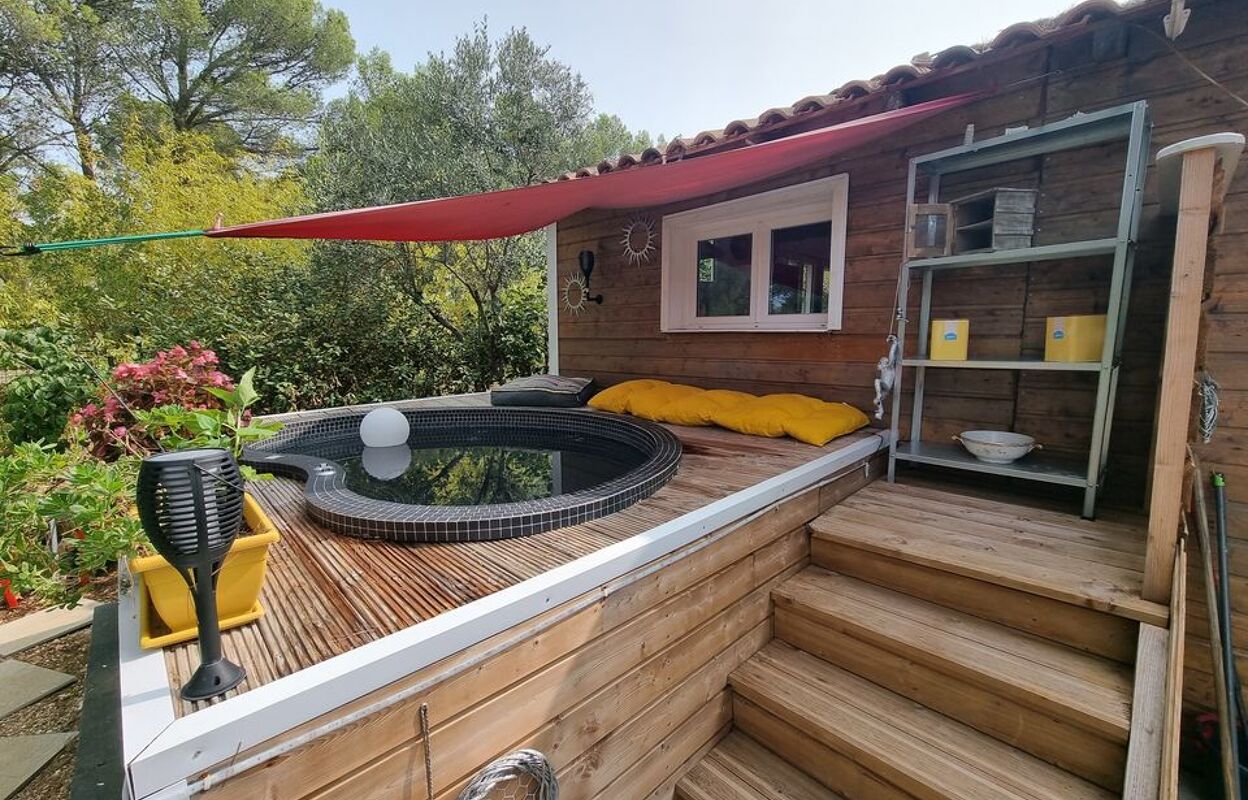 divers 2 pièces 60 m2 à vendre à Le Castellet (83330)