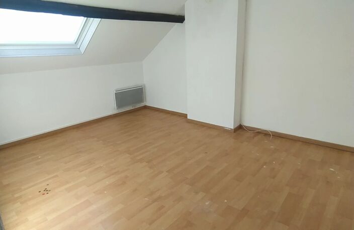 Bien vendu : Appartement  Fourmies (59610) — photo 2