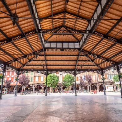 Immeuble  305000 €