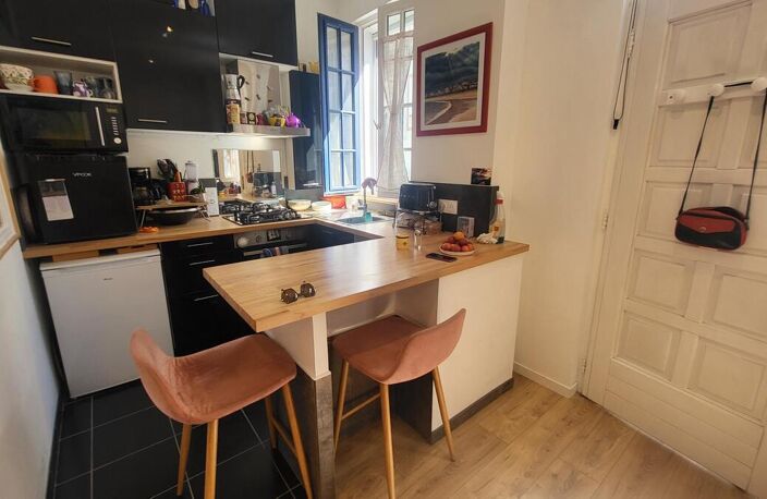 RDC rénové 42 m² Carrez - 53 m² hab - 64500 Saint Jean de Luz — photo 2