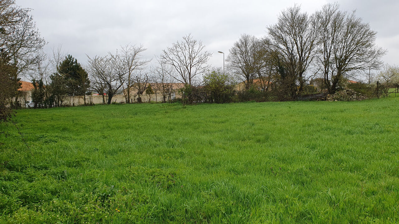 terrain  pièces  m2 à vendre à Saint-Saturnin-du-Bois (17700)