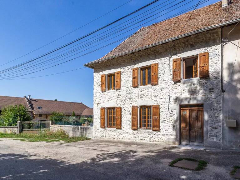 Maison en pierre — photo 1