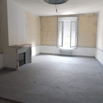 Commerce 3 pièces 97125 €