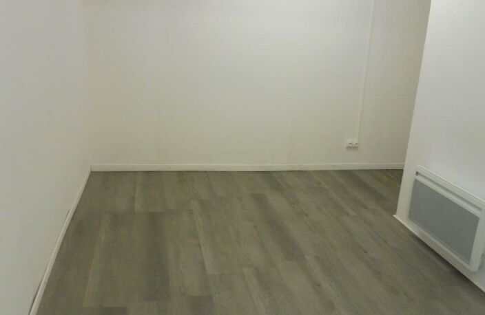 Vente commerce 3 pièces 97 m² Sainte-Maure-de-Touraine (37800) — photo 5