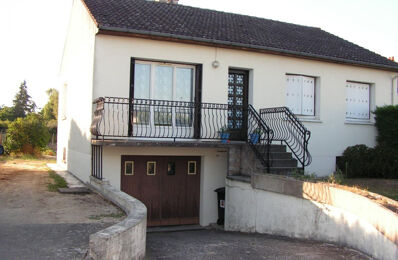 location maison 812 € CC /mois à proximité de Sully-la-Chapelle (45450)