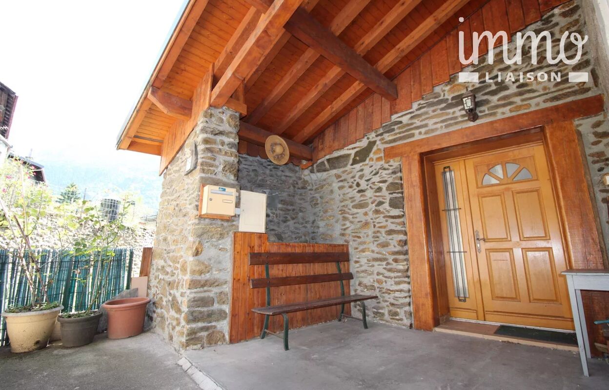 maison 10 pièces 157 m2 à vendre à Saint-Michel-de-Maurienne (73140)