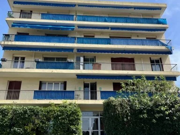 CANNES PROCHE HOPITAL F4  AVEC PLACE DE STATIONNEMENT ET CAVE — photo 1