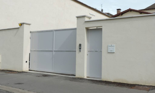 Garage  1 m² à louer à Belleville-en-Beaujolais (69220)