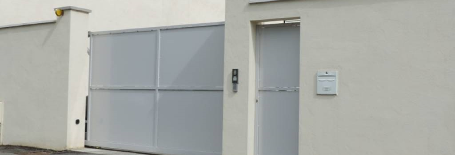 Garage  1 m² à louer à Belleville-en-Beaujolais (69220)