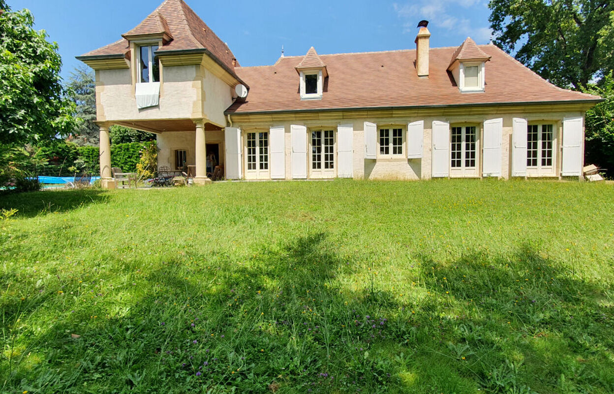 maison 7 pièces 200 m2 à vendre à Pau (64000)
