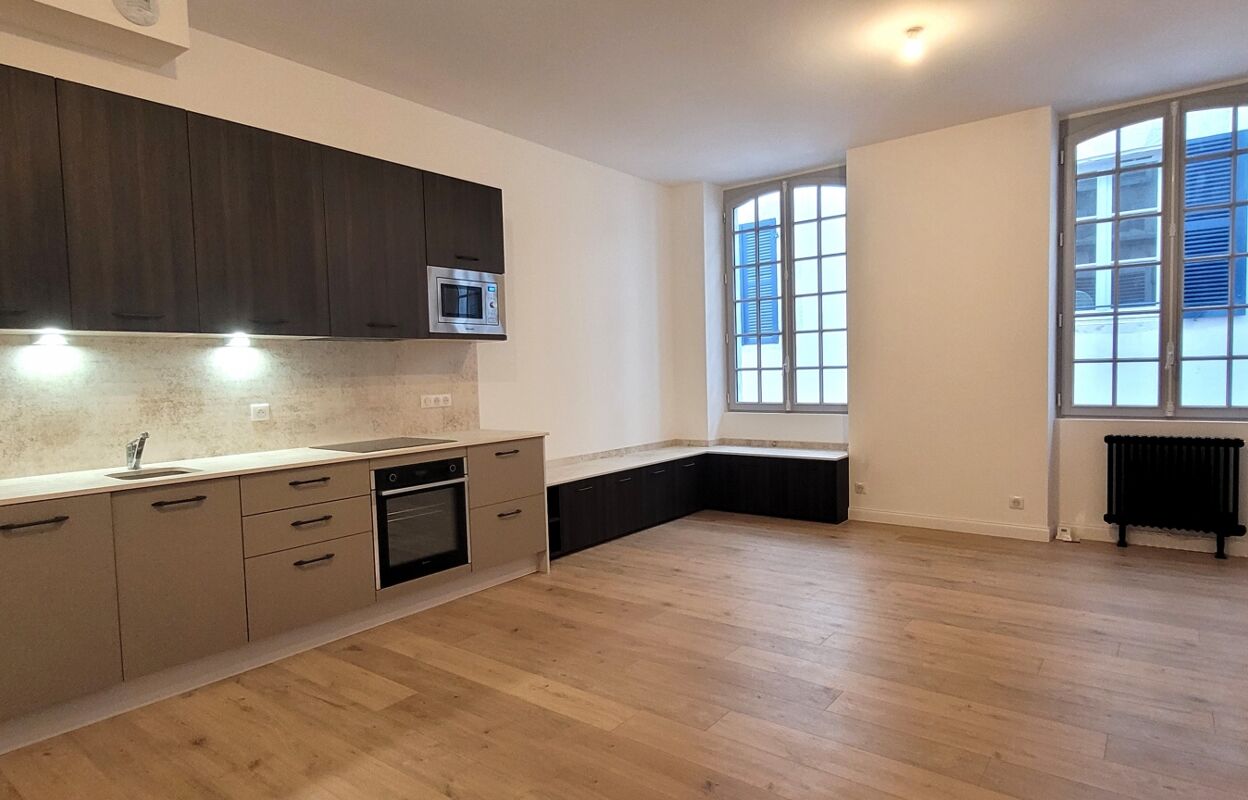 appartement 2 pièces 56 m2 à vendre à Bayonne (64100)