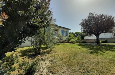 vente maison 233 200 € à proximité de Estivareilles (03190)