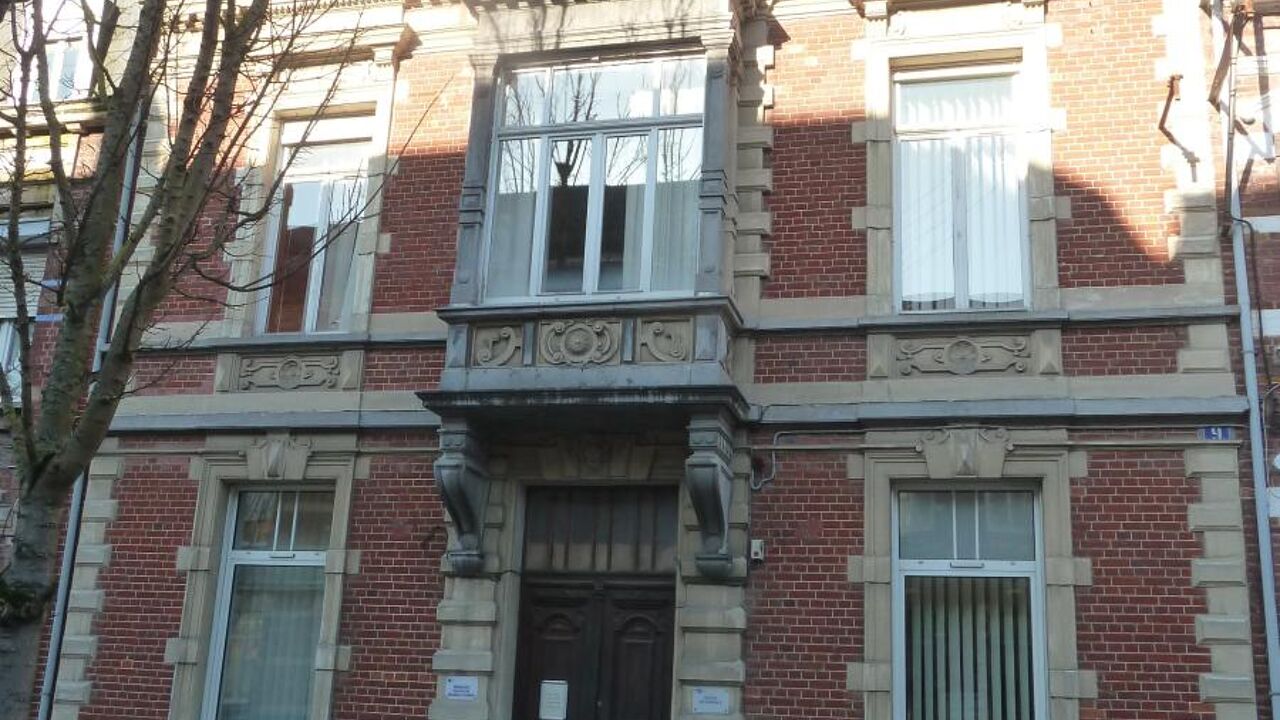 maison 15 pièces 355 m2 à vendre à Cambrai (59400)