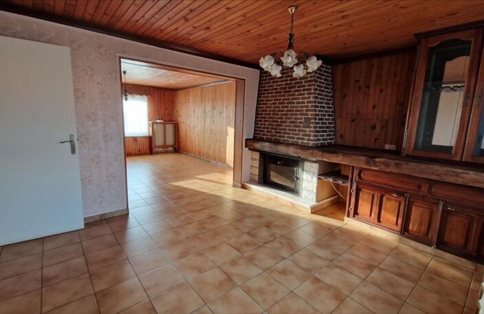 MAISON DE VILLE A VENDRE SEMI INDIVIDUELLE AVEC GARAGE ET JARDIN — photo 2