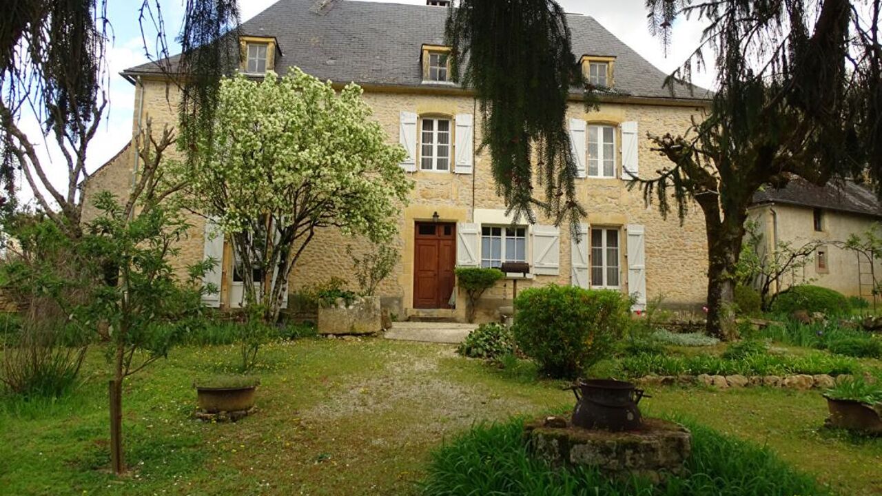 maison 5 pièces 176 m2 à vendre à Montignac (24290)