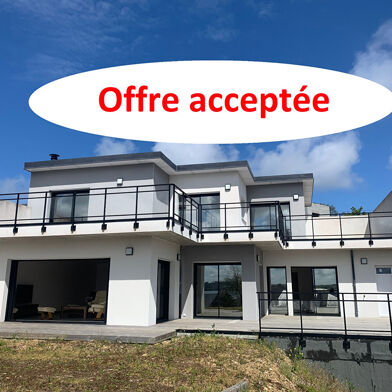 Maison 7 pièces 177 m²