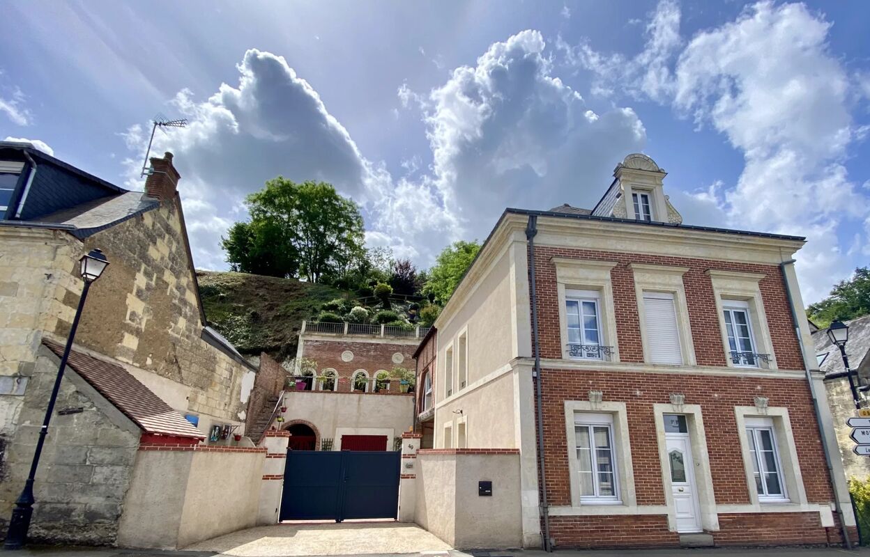 maison 7 pièces 196 m2 à vendre à La Chartre-sur-le-Loir (72340)