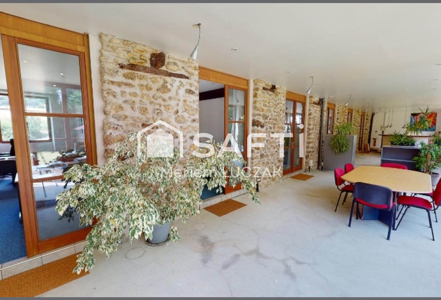 Maison ou bureaux — photo 1