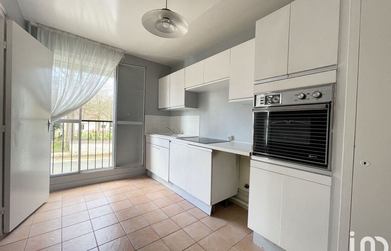 appartement 2 pièces 63 m2 à vendre à La Rochette (77000)