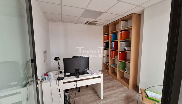 Bureau 1 pièces  à louer Nîmes 30900
