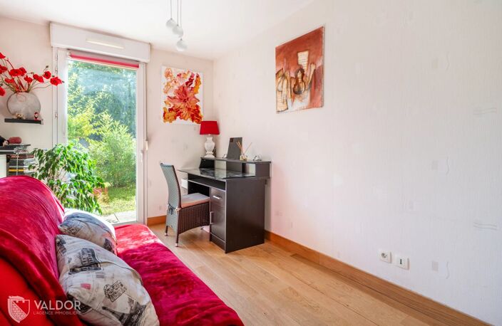 REZ-DE-JARDIN 65M2 T3 VILLEFRANCHE — photo 5