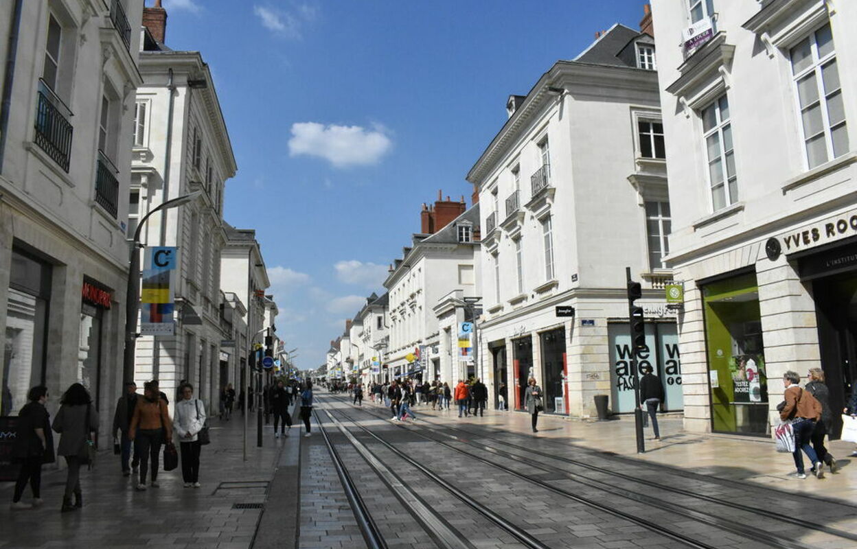 commerce  pièces 530 m2 à louer à Tours (37000)