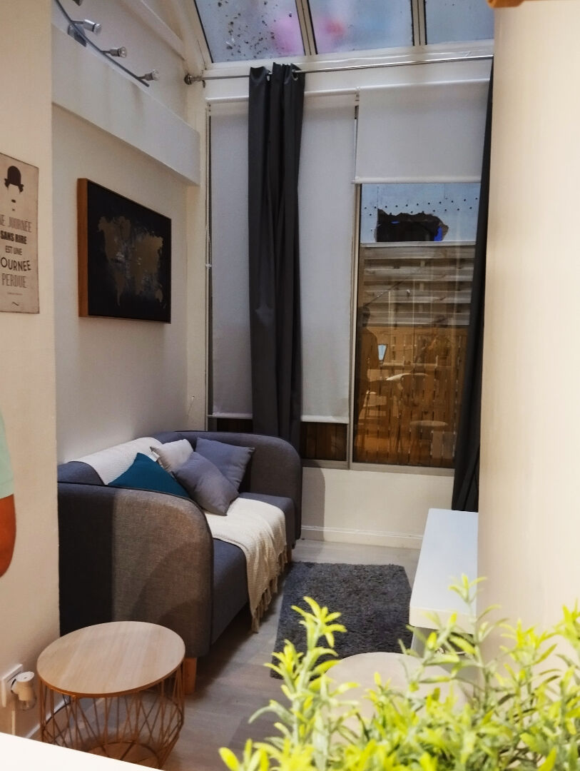 Photo A vendre  toulouse saint etienne/carmes - studio  meuble reno... image 2/4