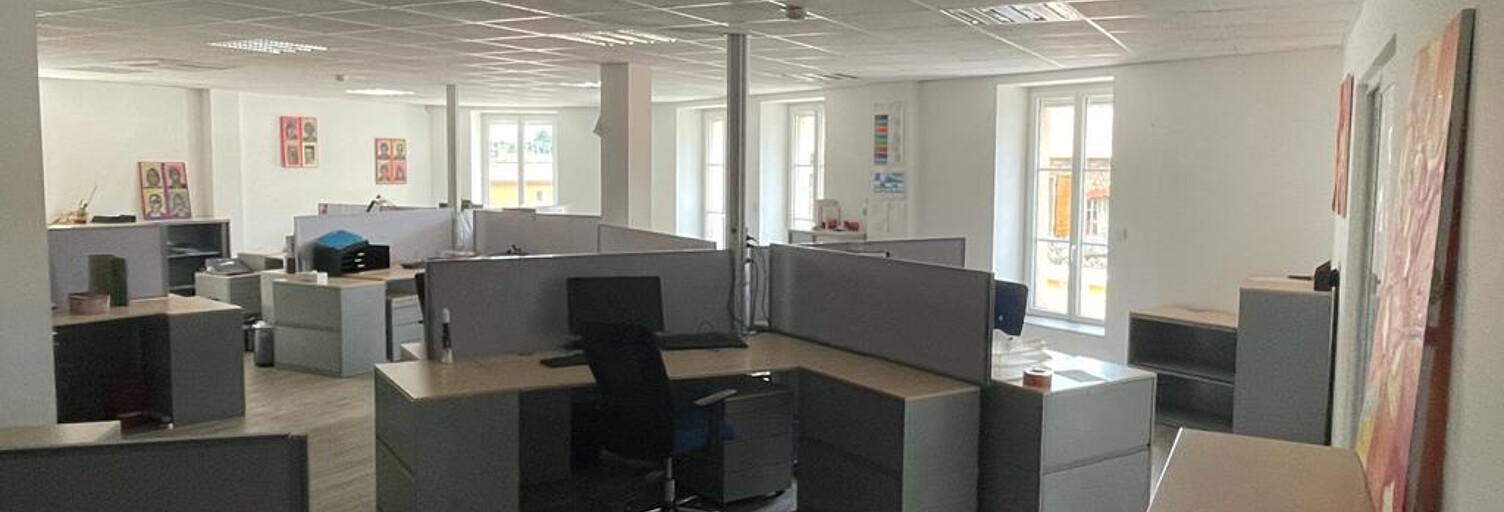 Bureau  400 m² à louer à Annonay (07100)