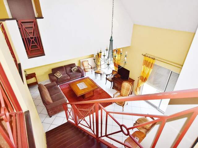 Maison - 155m ² — photo du bien