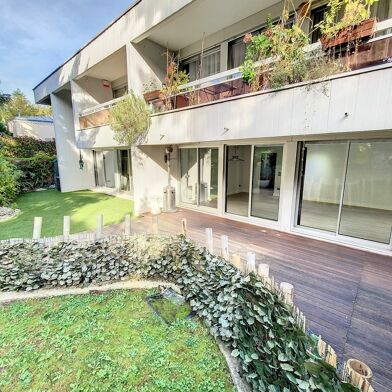 Appartement 6 pièces 880000 €