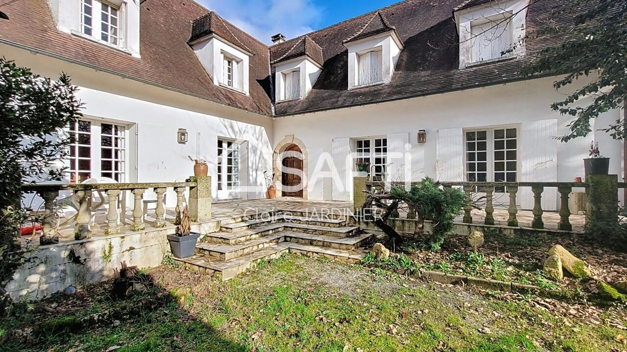 maison 13 pièces 256 m2 à vendre à Pessac (33600)