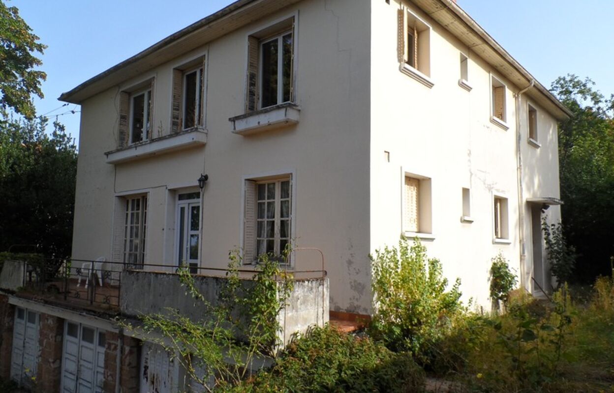 maison 9 pièces 150 m2 à vendre à Néris-les-Bains (03310)