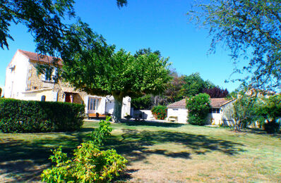 vente maison 745 000 € à proximité de Saint-Pierre-de-Mézoargues (13150)
