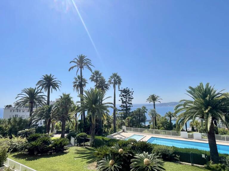 Nice-Mont Boron - Appartement 3P avec terrasse et vue mer panoramique — photo 1