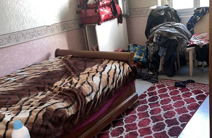 F3 - 65 M2 - À RAFRAÎCHIR - SOLAURE — photo 4
