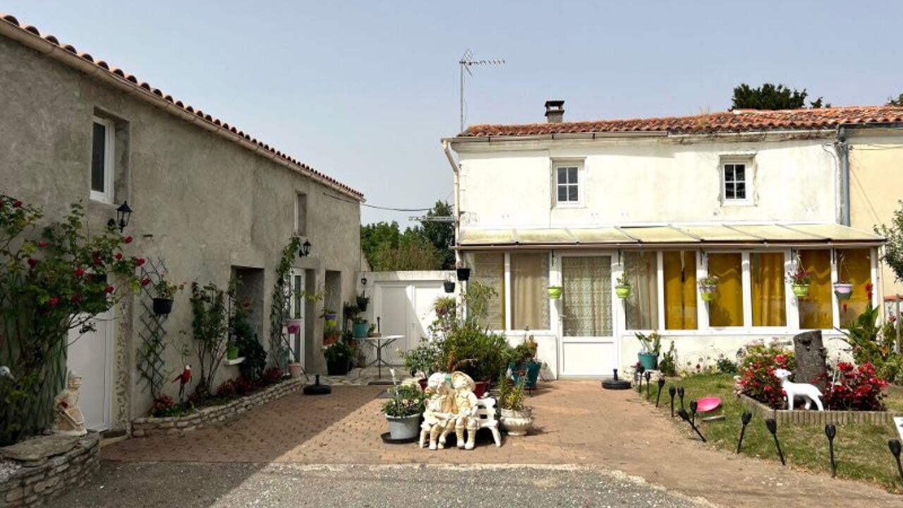maison 4 pièces 99 m2 à vendre à Les Églises-d'Argenteuil (17400)