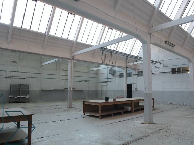 Bureau — photo 1