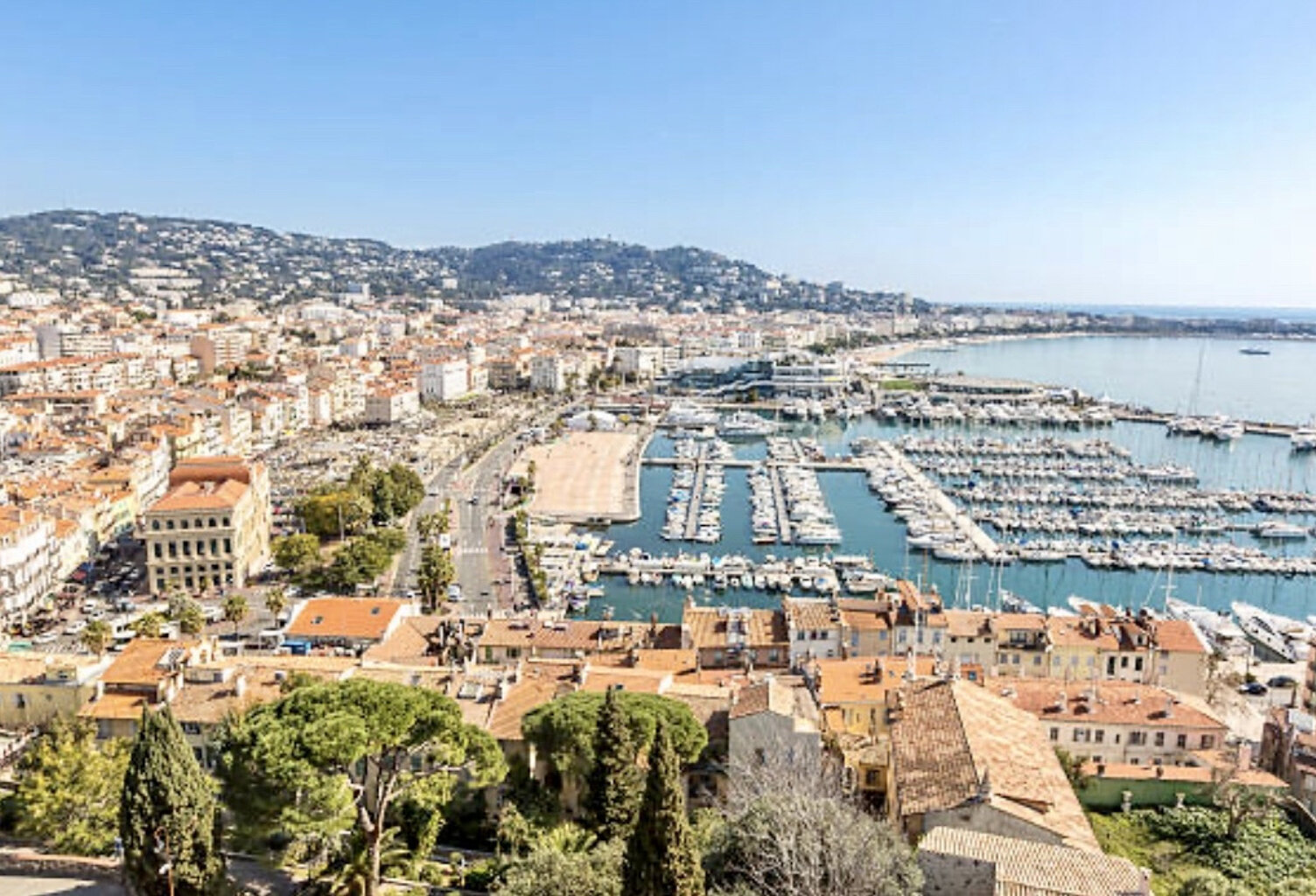 CANNES LIMITE CENTRE IMMEUBLE DE RAPPORT 142M2 4 LOTS 827999 — photo 1