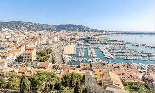 Immeuble  142 m² à vendre à Cannes (06400)