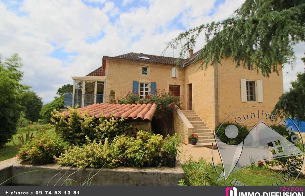 maison 10 pièces 400 m2 à vendre à Puy-l'Évêque (46700)