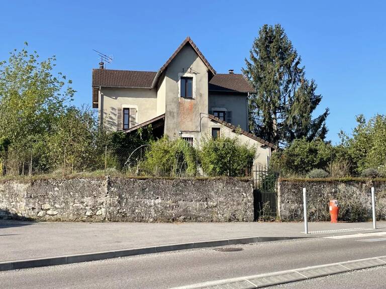 Tènement à rénover 155 m² sur 1300m² — photo 1