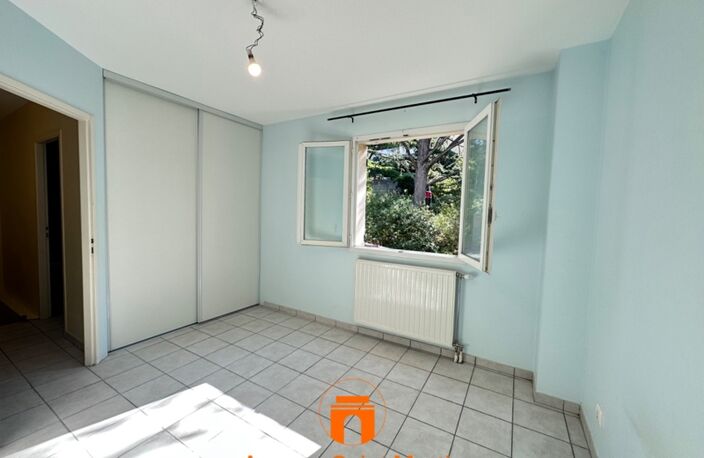 Villa — photo 3