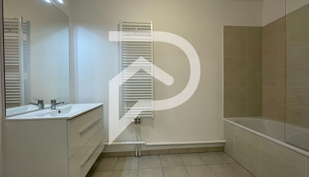 Appartement 3 pièces  à louer Bezannes 51430