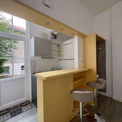 Appartement 1 pièces 420 €